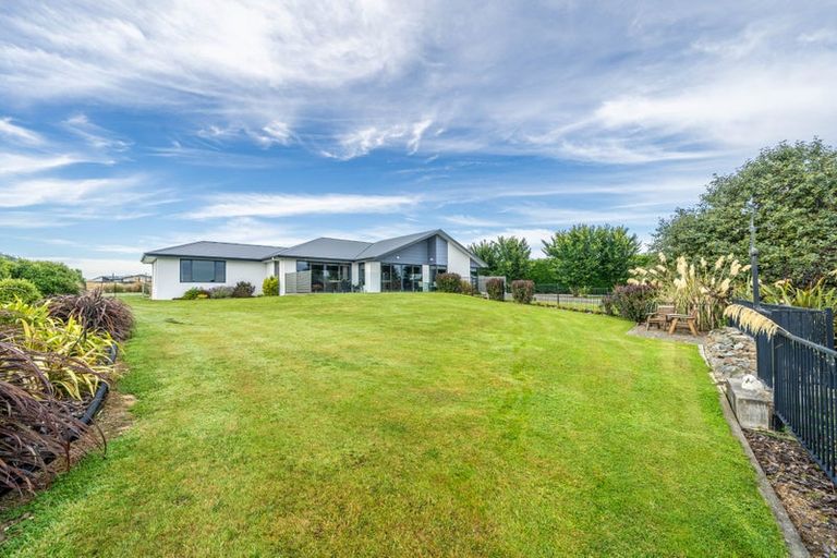 Photo of property in 7 Majestic Chance, Seaward Bush, Invercargill, 9812