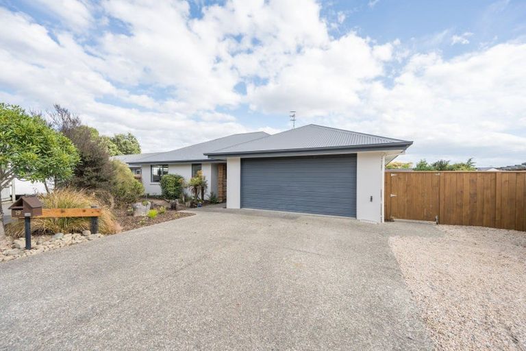 Photo of property in 19 Ben Nevis Crescent, Brightwater, 7022