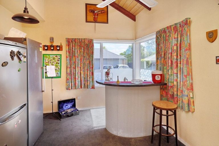 Photo of property in 69 Bentley Street, Russley, Christchurch, 8042