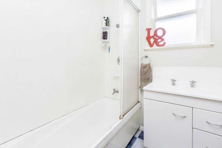 Photo of property in 7 Mangaroa Hill Road, Maoribank, Upper Hutt, 5018