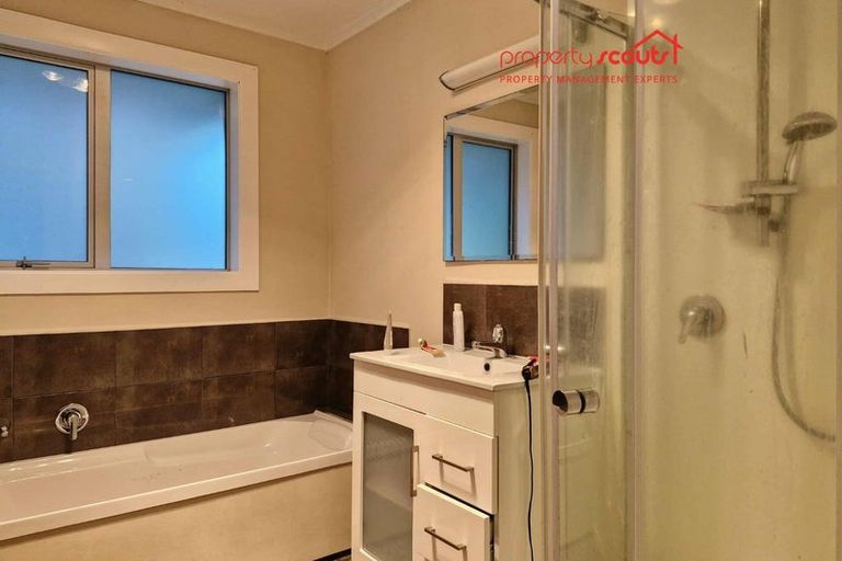 Photo of property in 85 Wallace Place, Westown, New Plymouth, 4310