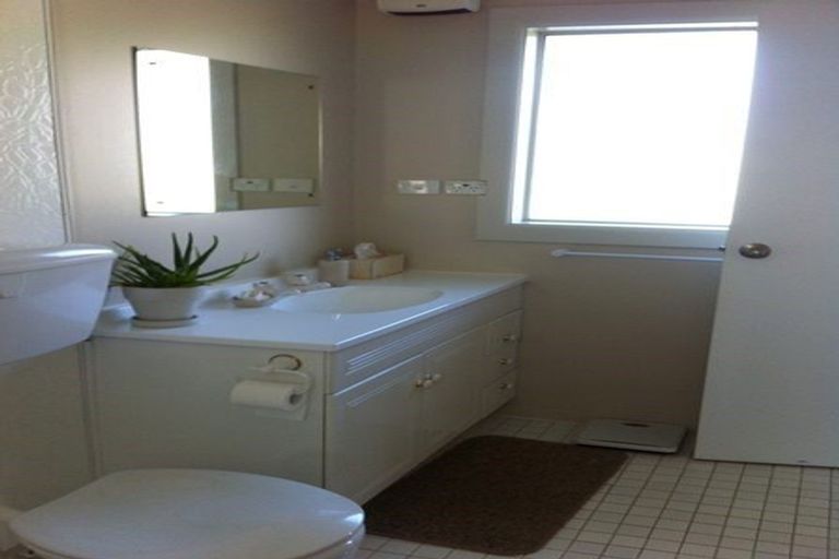 Photo of property in 155 Maidstone Road, Avonhead, Christchurch, 8042