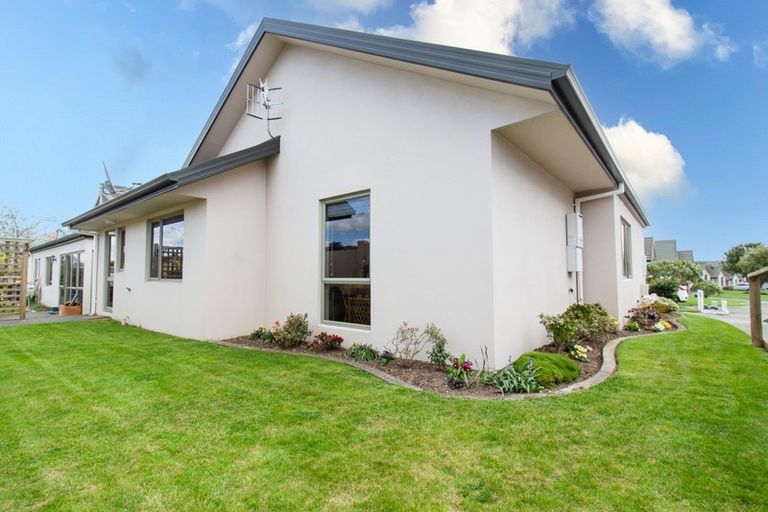 Photo of property in 285unit Vaughan Road, Owhata, Rotorua, 3010