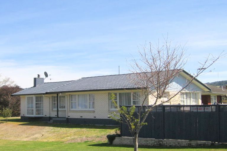 Photo of property in 23 Kenrick Road, Pukehangi, Rotorua, 3015
