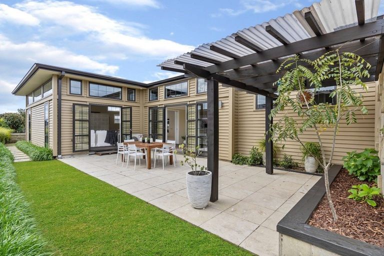 Photo of property in 22 Hastings Road, Pyes Pa, Tauranga, 3112