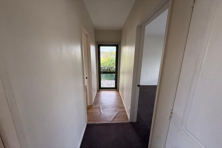 Photo of property in 2/8 Puriri Road, Manurewa, Auckland, 2102