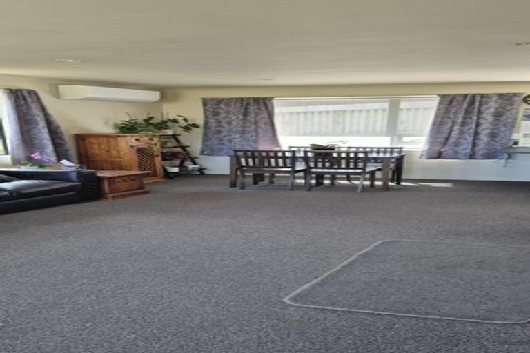 Photo of property in 20a Waitoa Street, Waiuku, 2123