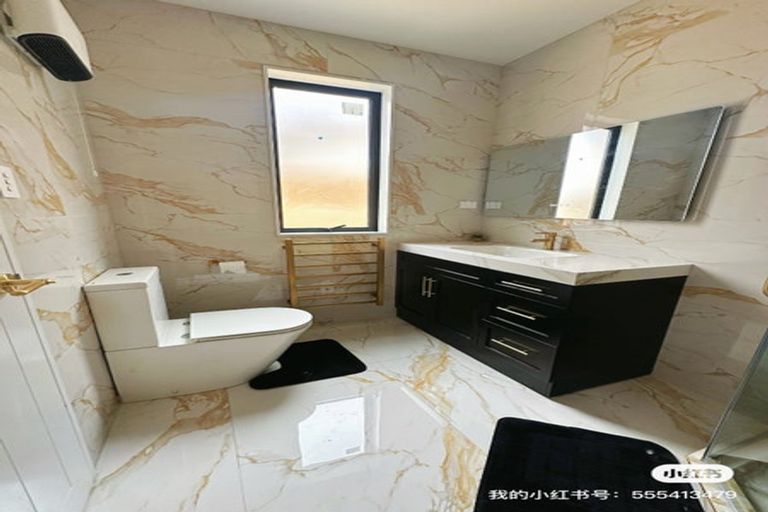 Photo of property in 23 Catalina Avenue, Rosehill, 2113