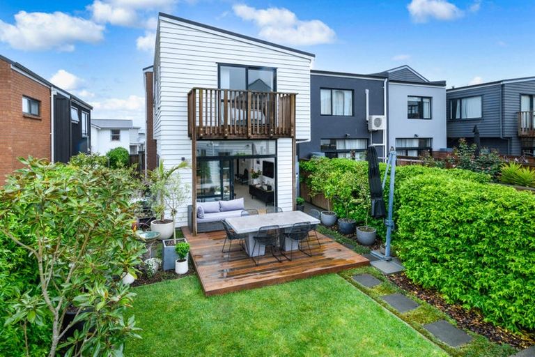 Photo of property in 5 Mapou Road, Hobsonville, Auckland, 0616