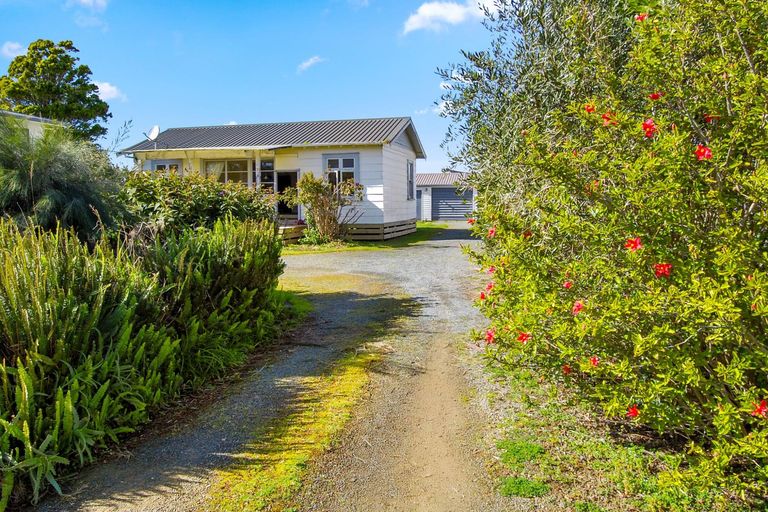 Photo of property in 26 Pearson Street, Mangawhai, 0505