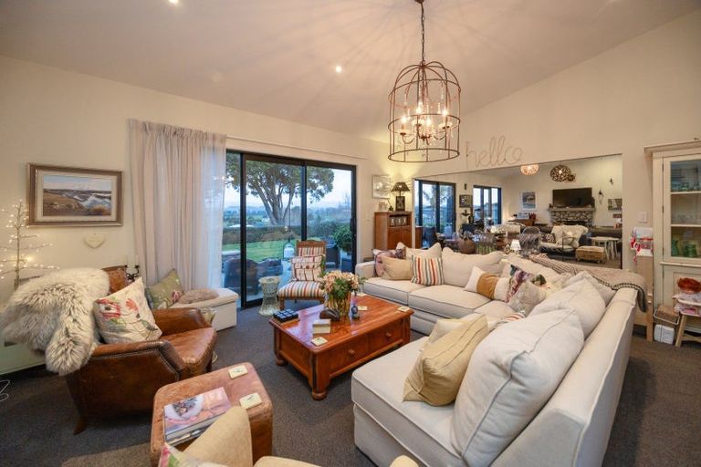 Photo of property in 54 Rodeo Drive, Kelvin Grove, Palmerston North, 4414