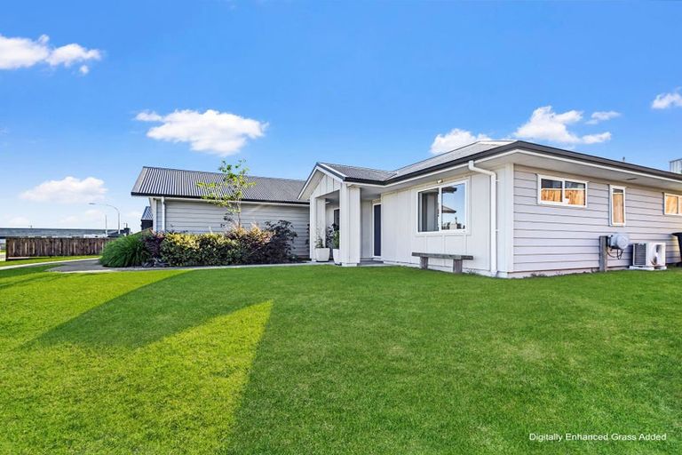 Photo of property in 5 Karanema Place, Coastlands, Whakatane, 3120