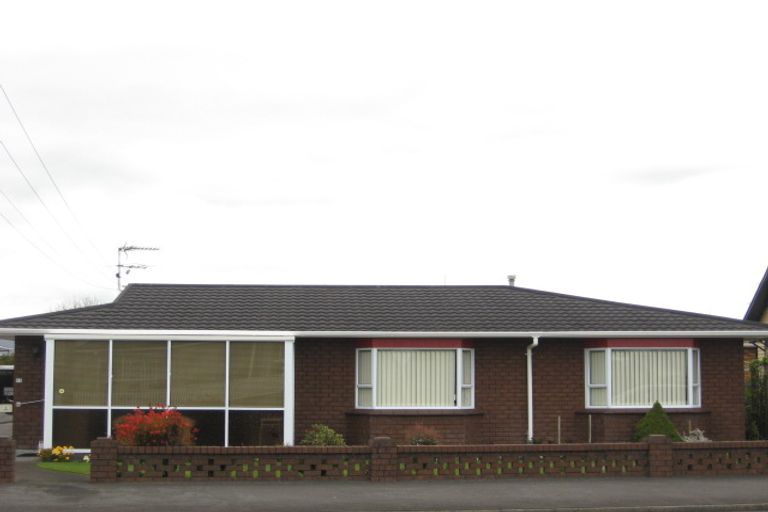 Photo of property in 81 Tukapa Street, Westown, New Plymouth, 4310