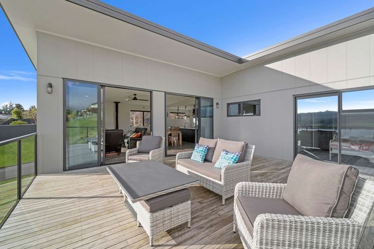 Photo of property in 38 Nore Street, Waihola, Milton, 9073