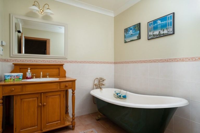 Photo of property in 473 Otake Road, Marotiri, Taupo, 3377