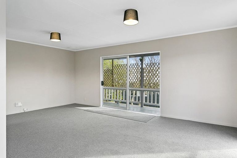 Photo of property in 43 Marshall Avenue, Richmond Heights, Taupo, 3330