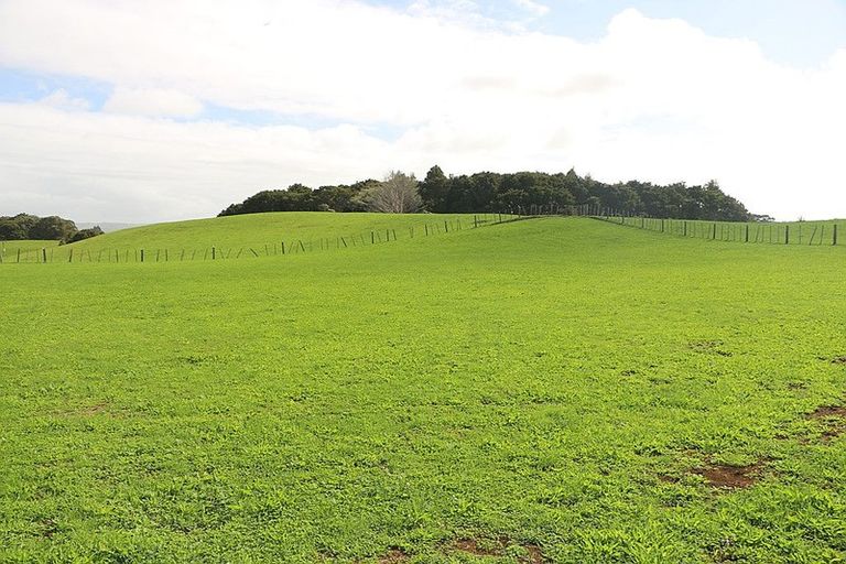 Photo of property in 3 Sands Road, Waiuku, 2681