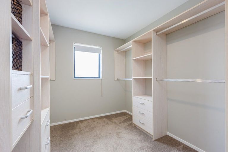 Photo of property in 11 Parkview Drive, Gulf Harbour, Whangaparaoa, 0930