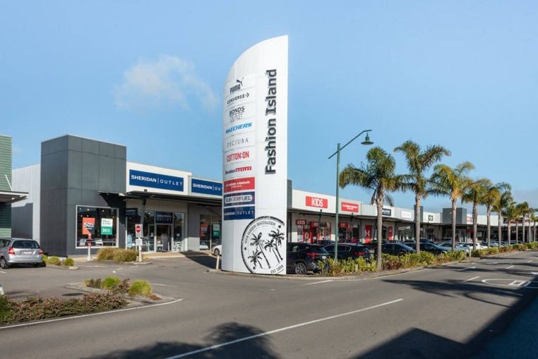 Photo of property in 13b Emery Place, Papamoa Beach, Papamoa, 3118