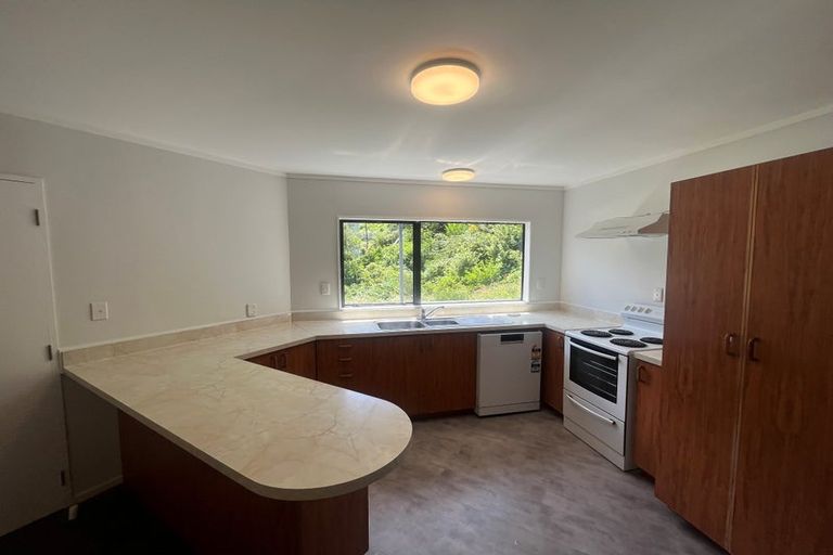 Photo of property in 48 Norway Street, Kelburn, Wellington, 6012