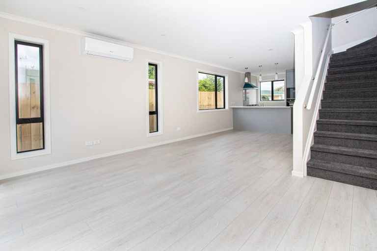 Photo of property in 1u2 Splitt Avenue, Glenview, Hamilton, 3206