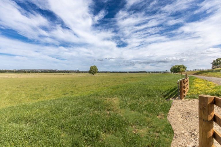 Photo of property in 96 Farm Road, Waipukurau, 4284