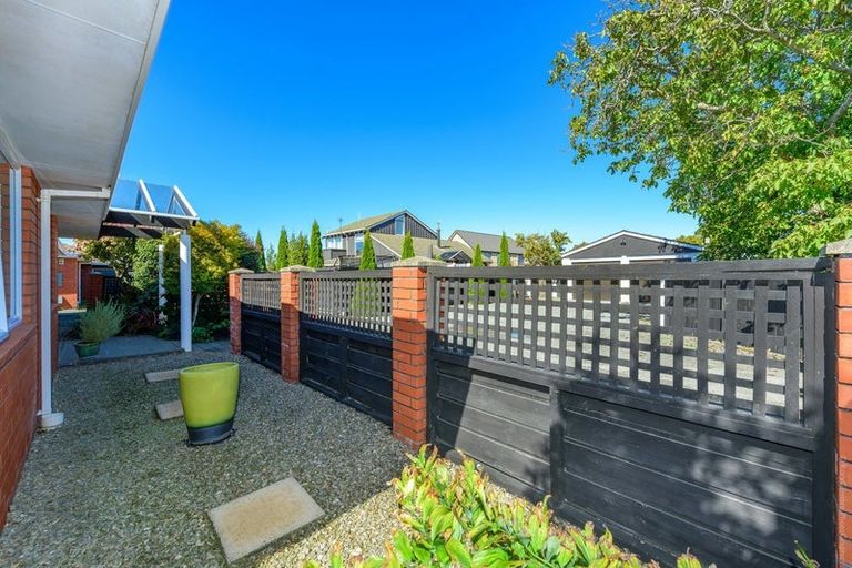 Photo of property in 1/10c Fovant Street, Russley, Christchurch, 8042
