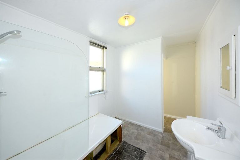 Photo of property in 128 Pages Road, Wainoni, Christchurch, 8061