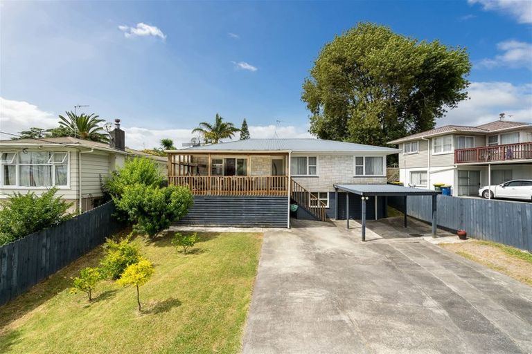 Photo of property in 44 Kohekohe Street, New Lynn, Auckland, 0600
