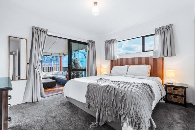 Photo of property in 14 Komahimahi Way, Motuoapa, 3382