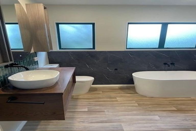 Photo of property in 348 Airfield Road, Ardmore, Papakura, 2582