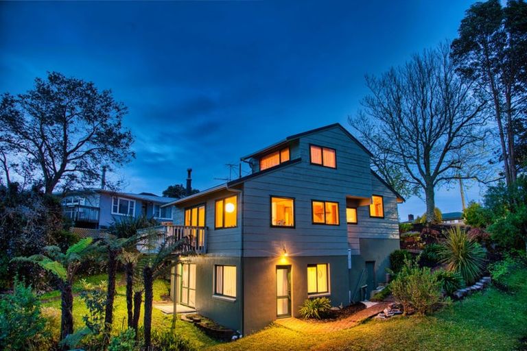 Photo of property in 236 Don Buck Road, Massey, Auckland, 0614