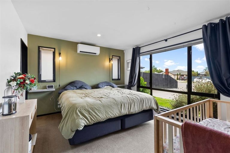 Photo of property in 12 Marymere Place, Hei Hei, Christchurch, 8042
