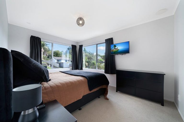 Photo of property in 7 Kotinga Avenue, Glen Eden, Auckland, 0602