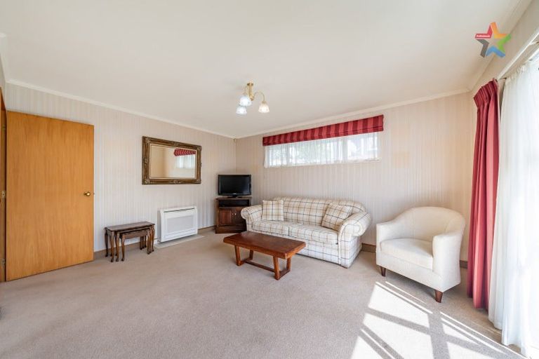Photo of property in 104b Waiwhetu Road, Waterloo, Lower Hutt, 5011