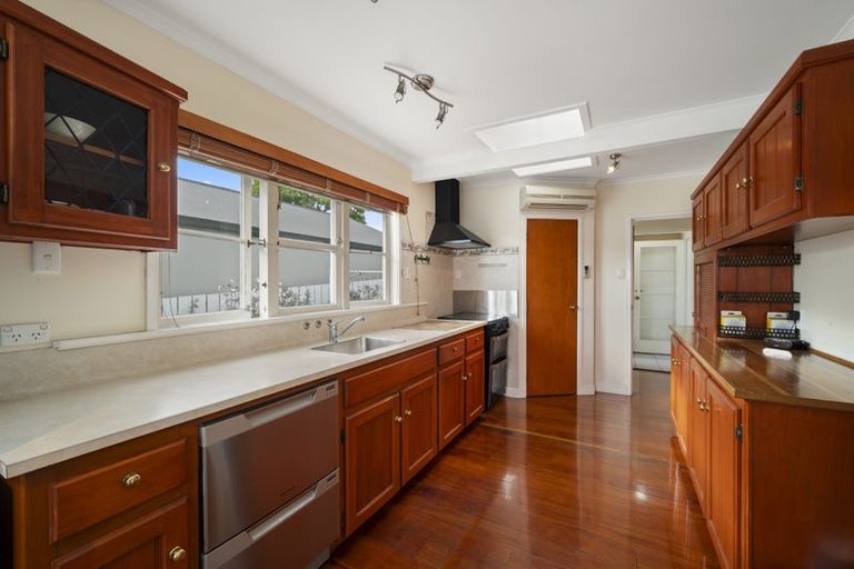 Photo of property in 44 Mere Road, Taupo, 3330