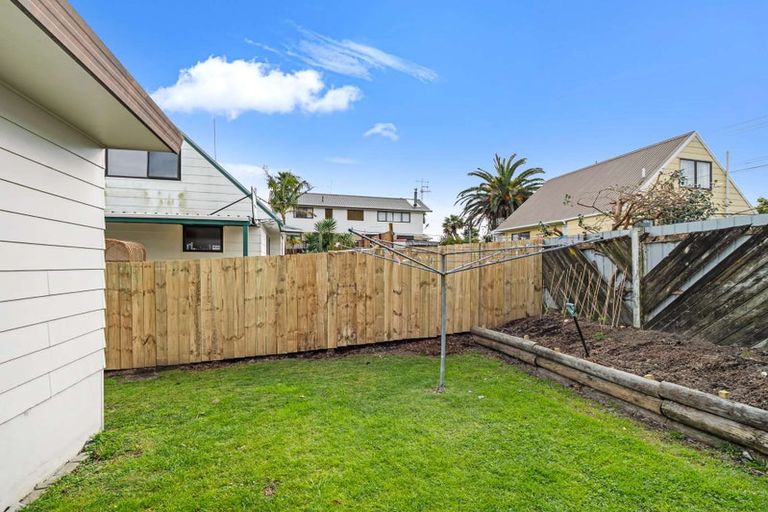 Photo of property in 203b Waitaha Road, Welcome Bay, Tauranga, 3112
