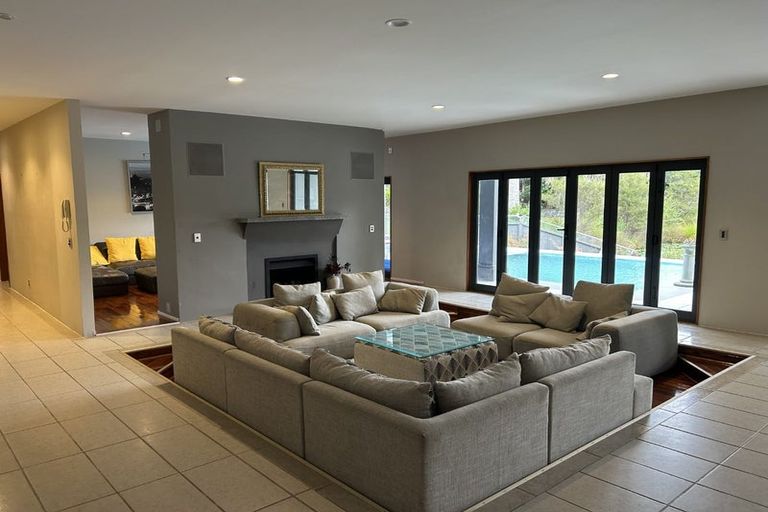 Photo of property in 85 Ngarara Road, Waikanae, 5036