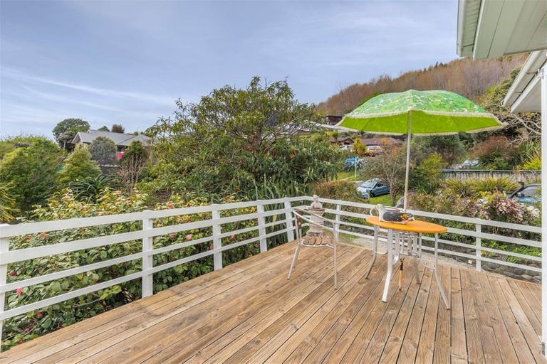 Photo of property in 72 Tukuka Street, Nelson South, Nelson, 7010