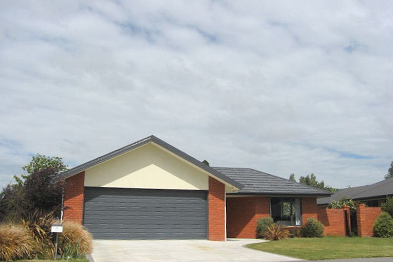 Photo of property in 15 Strathmore Gardens, Burwood, Christchurch, 8061