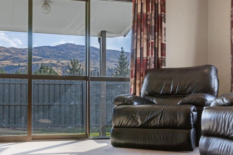 Photo of property in 82 Waenga Drive, Cromwell, 9310