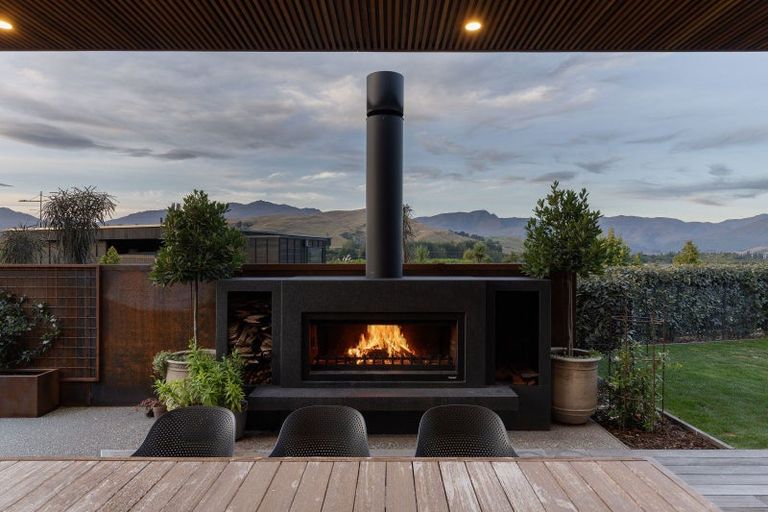 Photo of property in Kawarau Heights, 21 Kawarau Heights Boulevard, Lake Hayes, Queenstown, 9304
