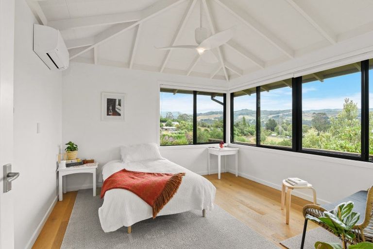 Photo of property in 107 Doctors Point Road, Waitati, 9085