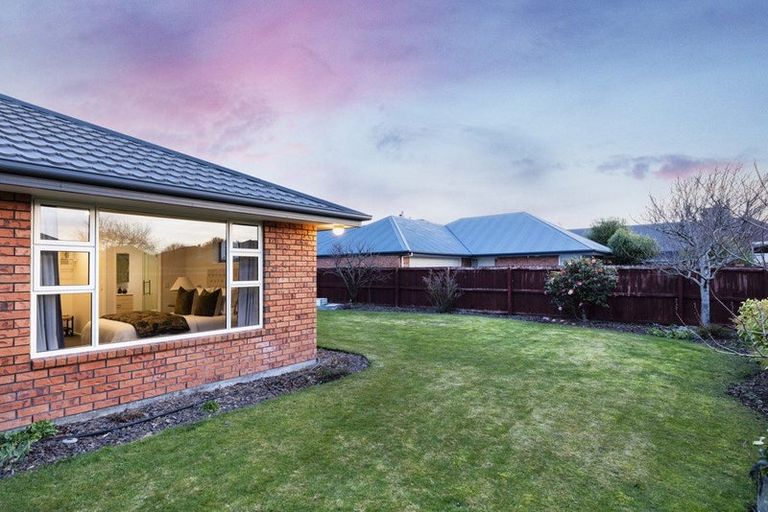 Photo of property in 26 Aylsham Lane, Casebrook, Christchurch, 8051