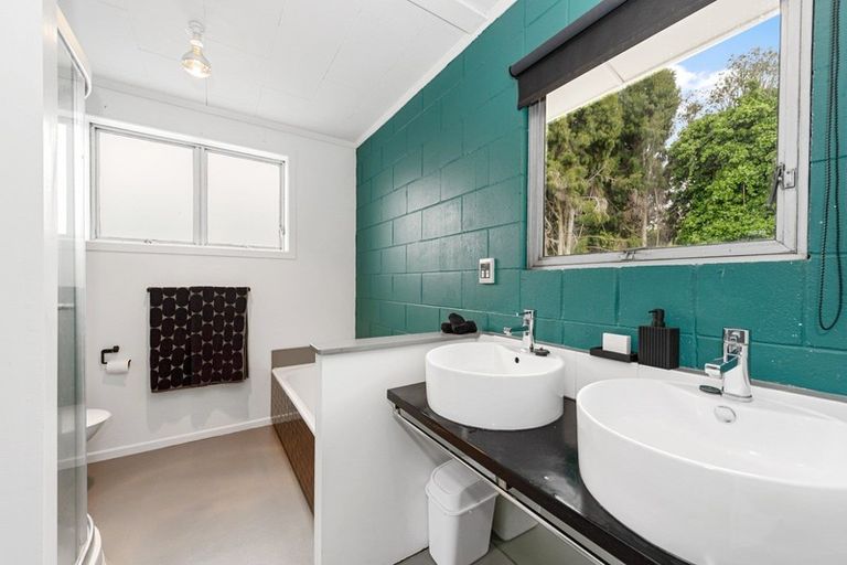 Photo of property in 28 Sunnyhills Avenue, Glenview, Hamilton, 3206