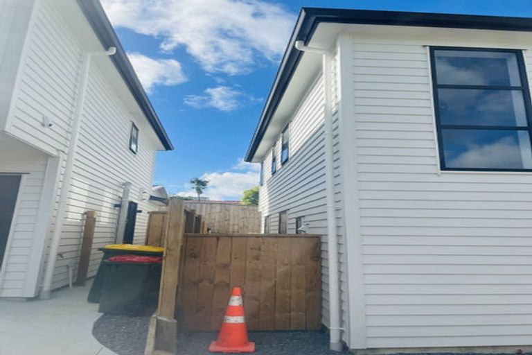 Photo of property in 7a Hinau Street, New Lynn, Auckland, 0600