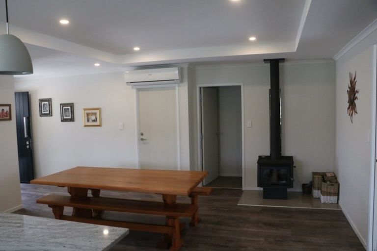 Photo of property in 55 Garth Road, Levin, 5571