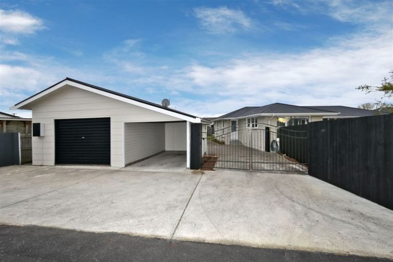 Photo of property in 33 Parnwell Street, Burwood, Christchurch, 8083