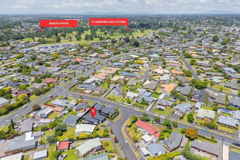 Photo of property in 2/2 English Street, Saint Andrews, Hamilton, 3200