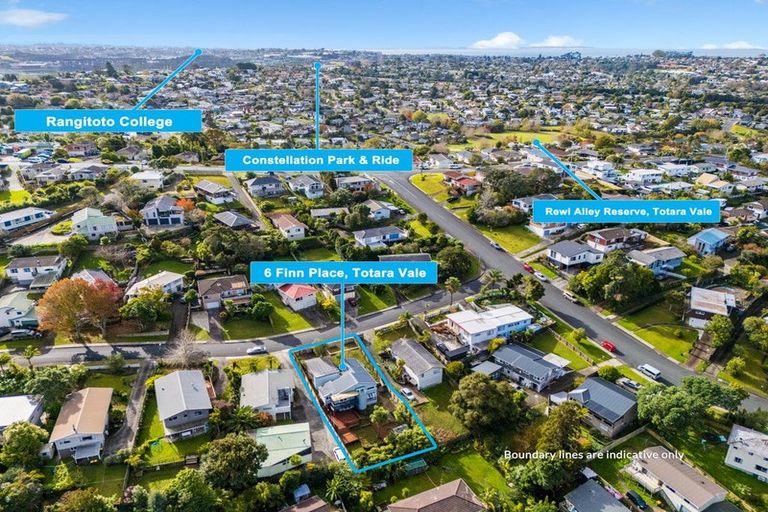 Photo of property in 6 Finn Place, Totara Vale, Auckland, 0629